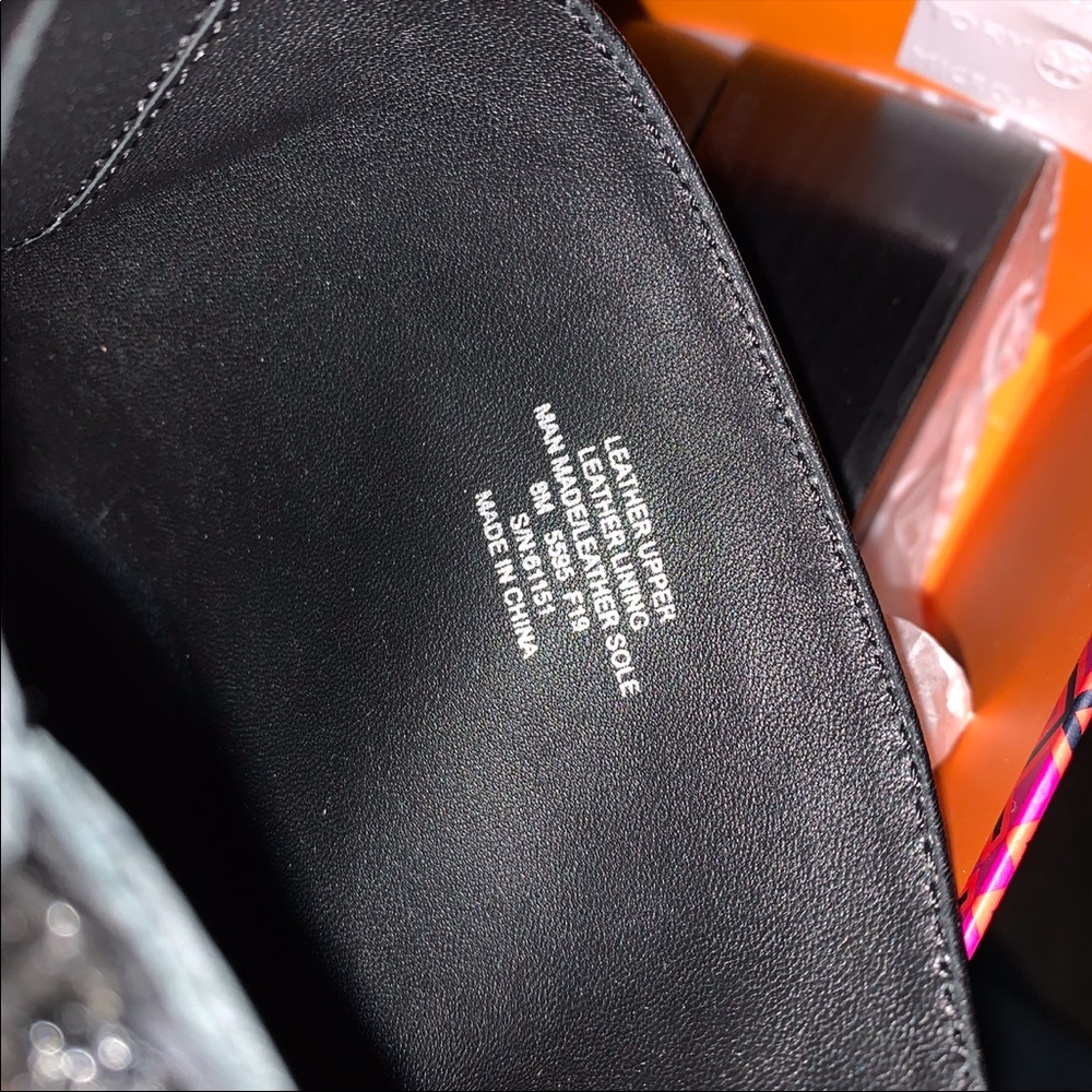 NEW Tory Burch bootie leather - Picture 4 of 5